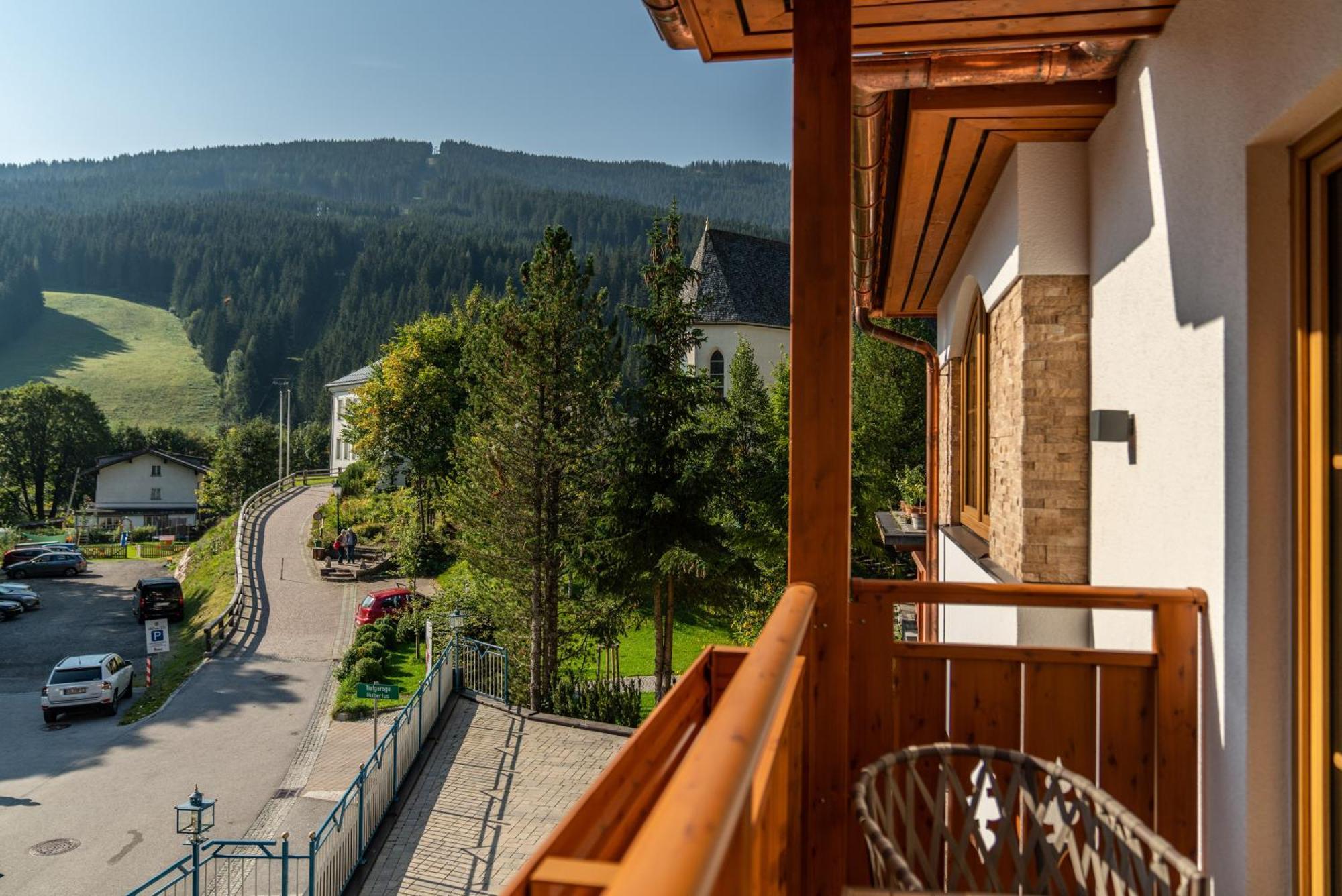Hotel Am Sonnenhuegel Фильцмос Экстерьер фото