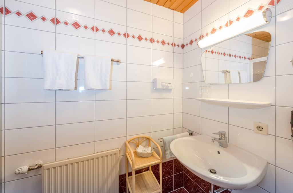 Hotel Am Sonnenhuegel Фильцмос Экстерьер фото